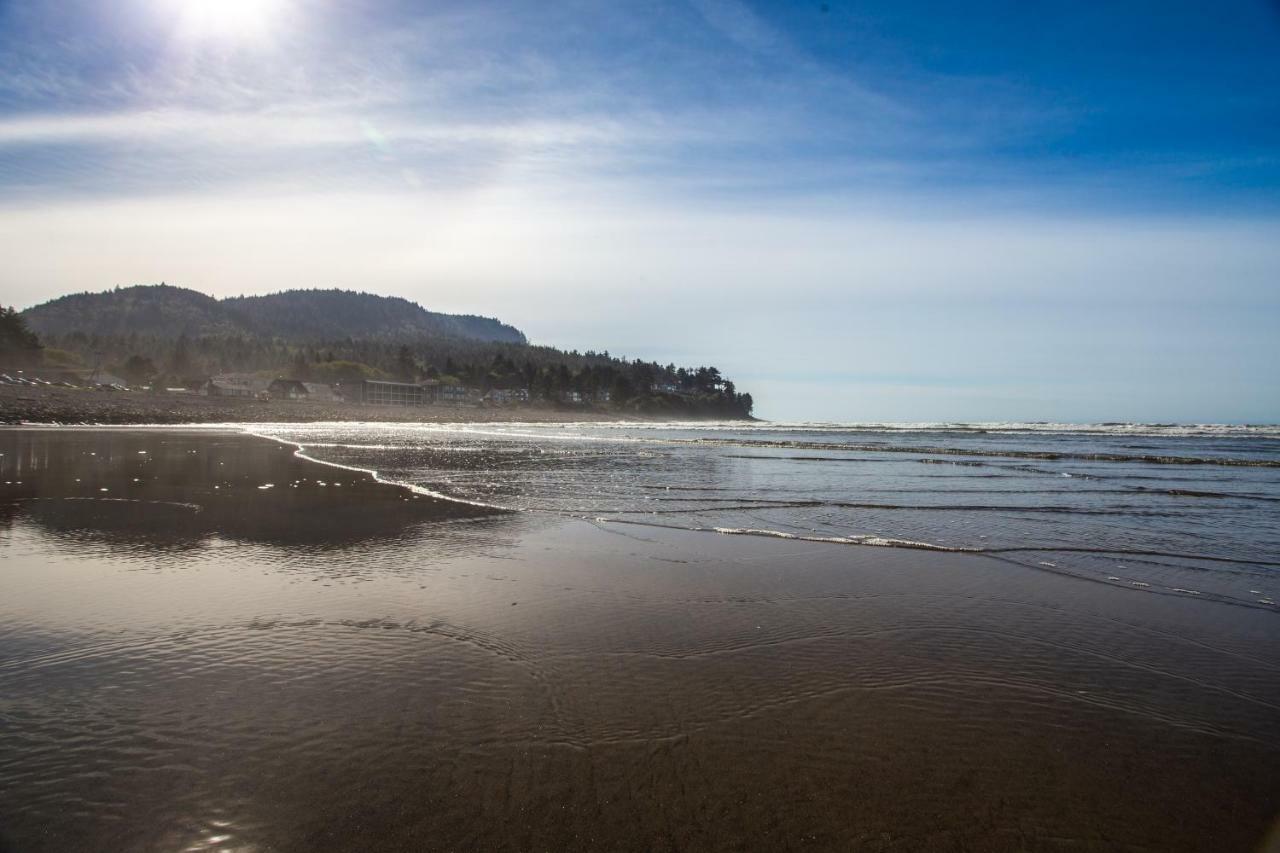 2 Bed 2 Bath Apartment In The Sand And Sea Condos シーサイド エクステリア 写真