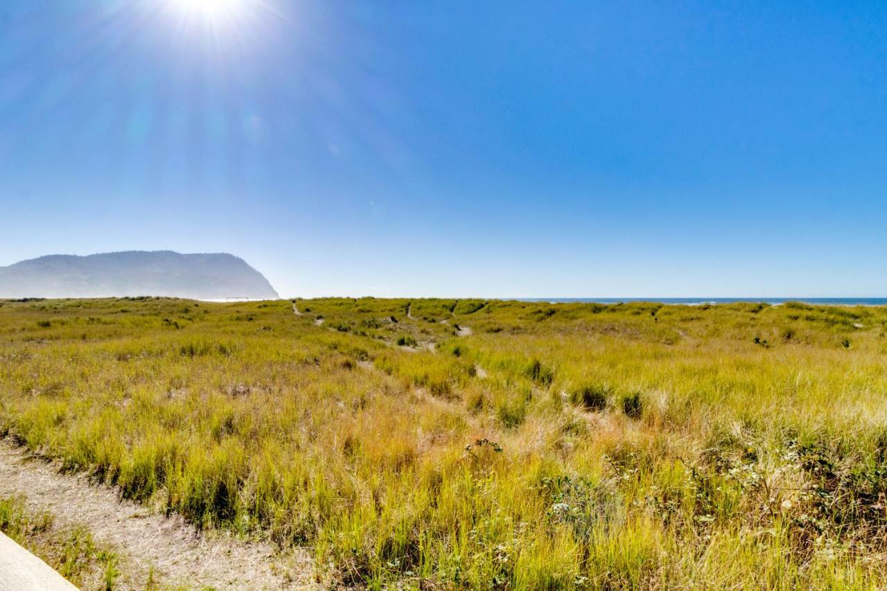2 Bed 2 Bath Apartment In The Sand And Sea Condos シーサイド エクステリア 写真